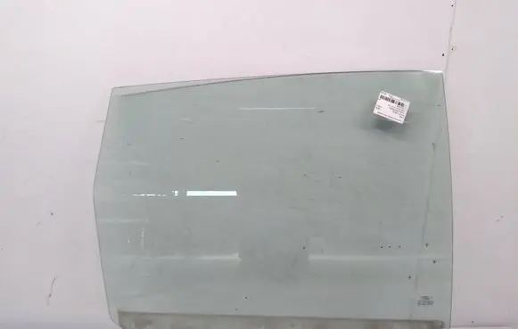 Ford Focus C-MAX Rear door window glass 