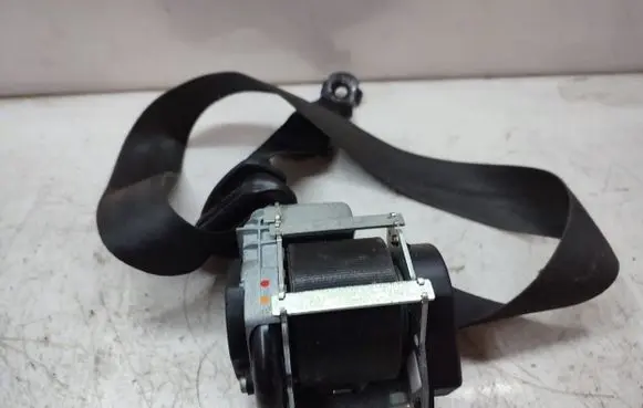 Opel Movano B Front seatbelt 868840018R