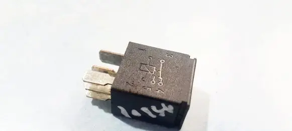 Volvo S70 V70 V70 XC Other relay 9441161