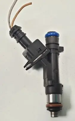 Dacia Sandero Fuel injector 8200227124