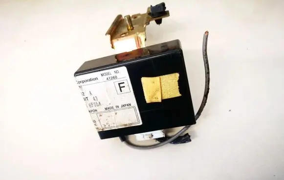 Mazda 323 Immobilizer control unit/module ge4t675d2a