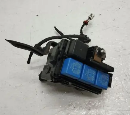 Hyundai i40 Relay mounting block 919401P150