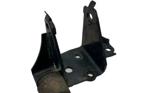 Toyota Avensis T270 Gearbox mounting bracket 