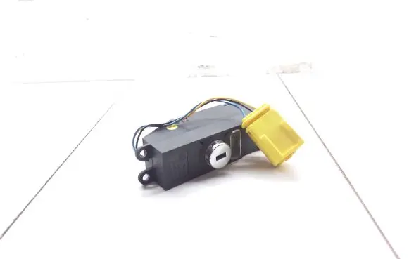 Volkswagen Touareg I Passenger airbag on/off switch 7L6919211