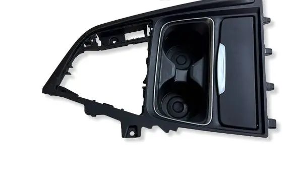 BMW 4 F32 F33 Cup holder front 9218925 105027852