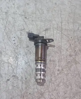 BMW 3 E90 E91 Camshaft vanos timing valve 7561264