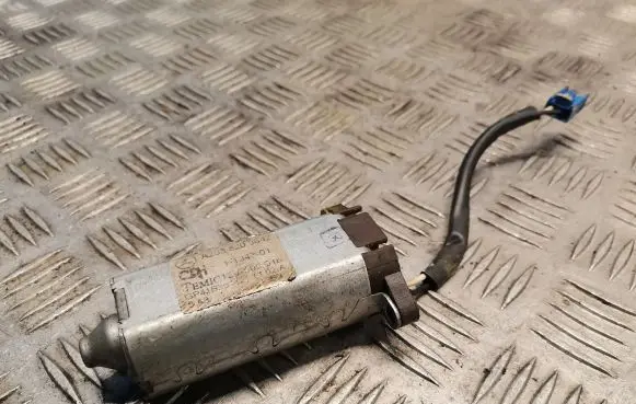 Seat adjustment motor