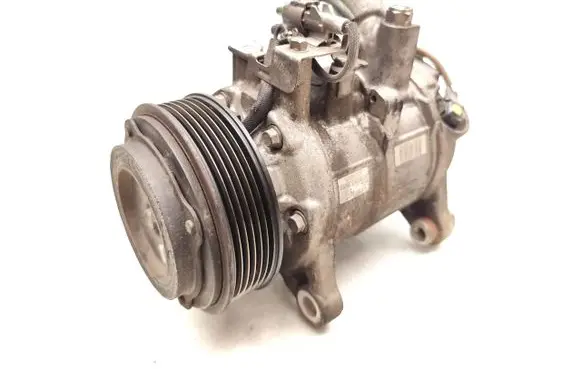 BMW 5 F10 F11 Air conditioning (A/C) compressor (pump) 447260-4711
