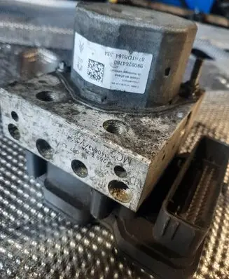 Peugeot 308 ABS Pump 9809264780