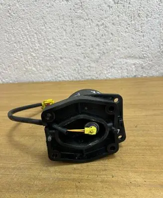 Jaguar XF X250 Pedestrian airbag 8X2316E628AB F2267