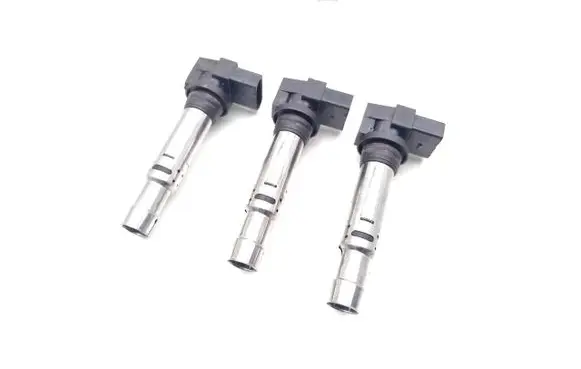Volkswagen Polo IV 9N3 High voltage ignition coil 036905715E