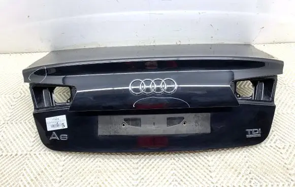 Tailgate/trunk/boot lid