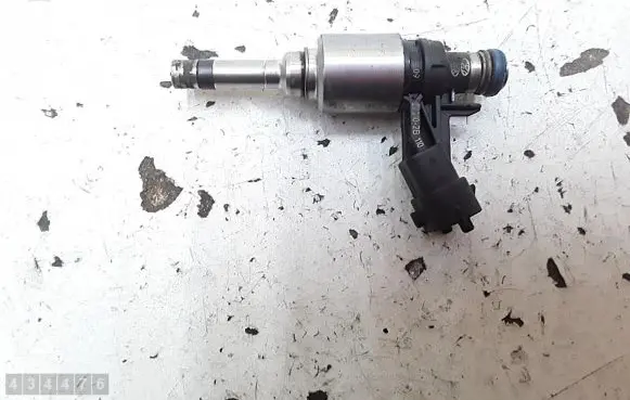 Hyundai ix35 Fuel injector
