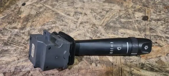 Volvo S60 Wiper control stalk 8691695
