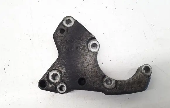 BMW X3 E83 Power steering pump mounting bracket 2247556 nr9093