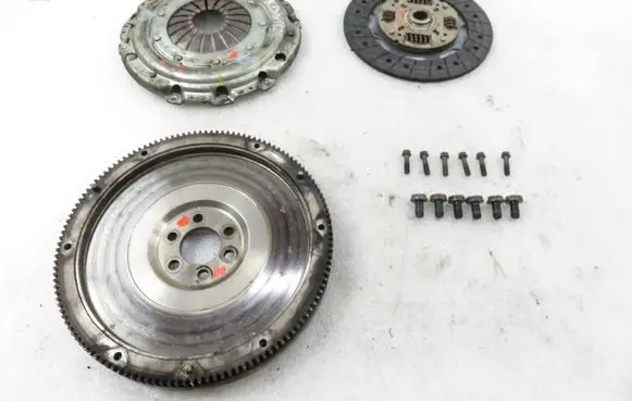 Seat Cordoba (6K) Flywheel 037105273C 684846 684864