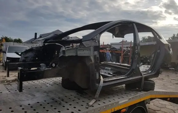 Front quarter panel