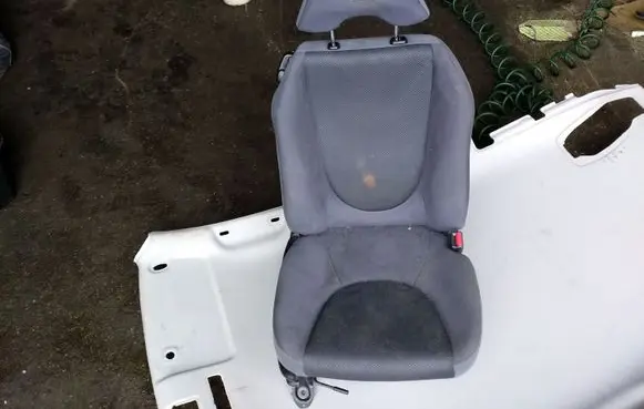 Front passenger seat