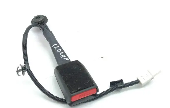 Hyundai Kona I Front seatbelt buckle