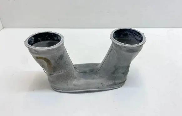 Mercedes-Benz SLC C107 Air intake duct part A1078310188 1078310188
