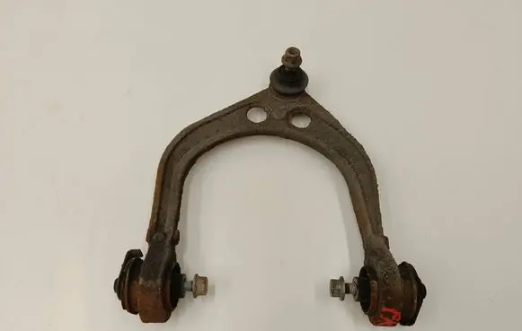 Dodge Challenger Front upper control arm/wishbone 68045131AE