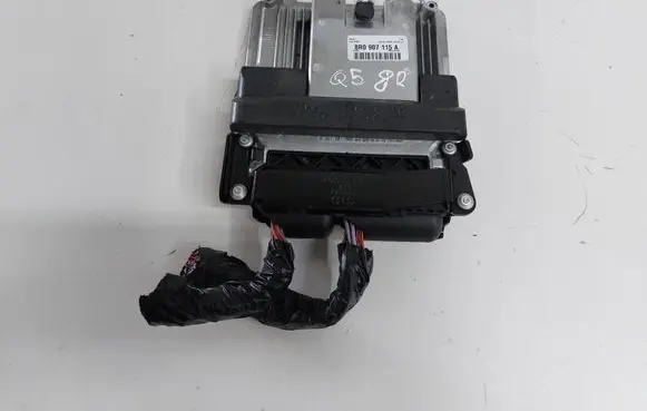 Audi Q5 SQ5 Engine control unit/module ECU 8R0907115A 05310791