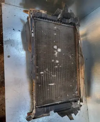 Coolant radiator