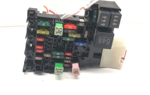 Volkswagen Golf VII Fuse box set 5Q0937615C