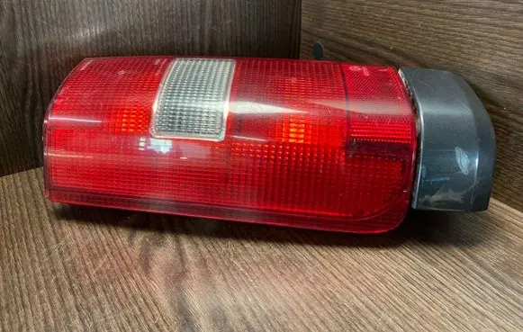 Volvo S70 V70 V70 XC Rear/tail lights 3512424 3512318