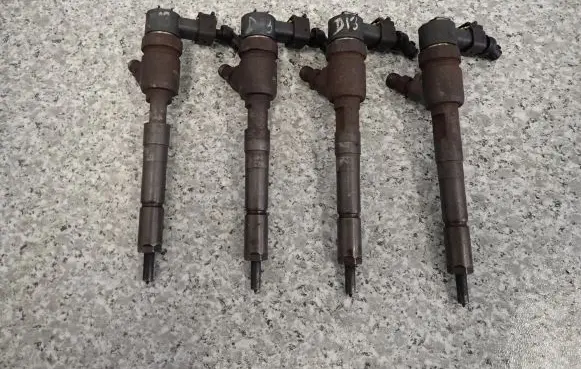 Suzuki Ignis Fuel injector