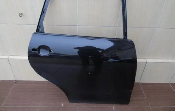 Seat Altea Rear door