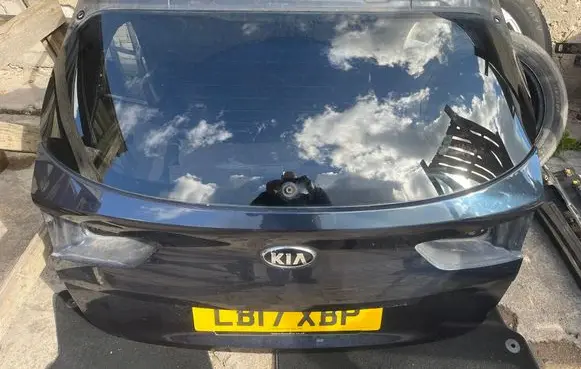 Tailgate/trunk/boot lid
