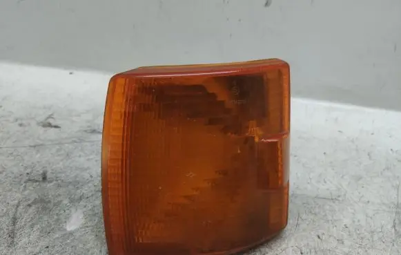 Volkswagen Transporter - Caravelle T4 Front indicator light