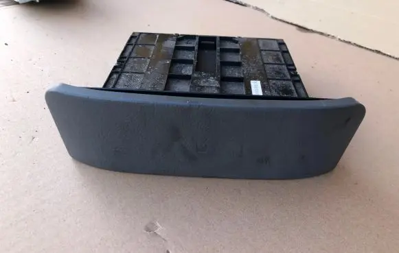 KIA Carnival Cup holder 