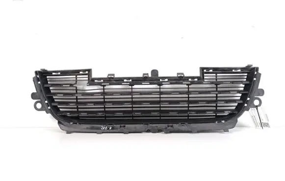 Peugeot 2008 I Front bumper lower grill 9678059477