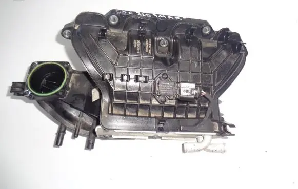 Audi A1 Intake manifold 03C129711AK