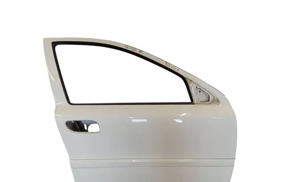 Volvo V70 Front door