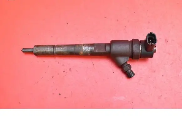 Fuel injector