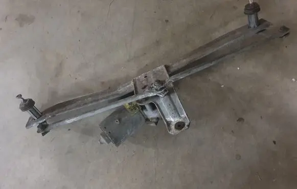 Volkswagen Scirocco Front wiper linkage 533955113 533955113C