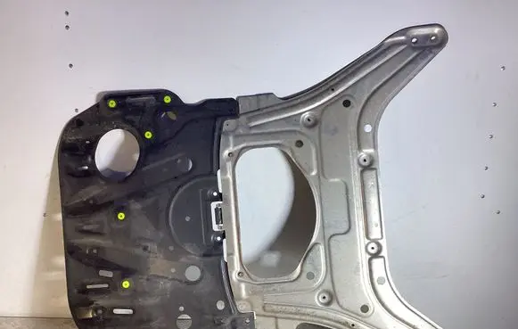 Lexus LS 460 - 600H Engine splash shield/under tray