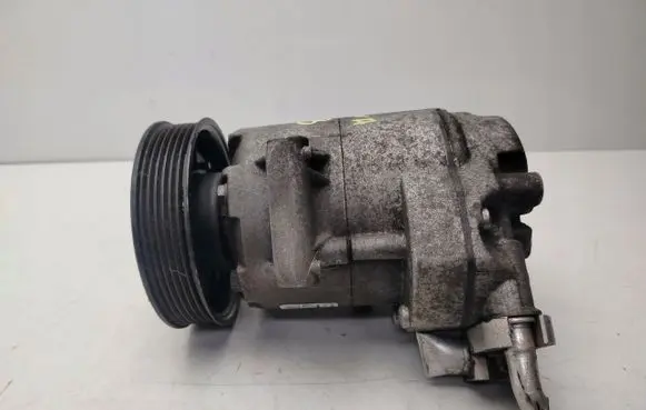 Opel Meriva B Air conditioning (A/C) compressor (pump) 13250608