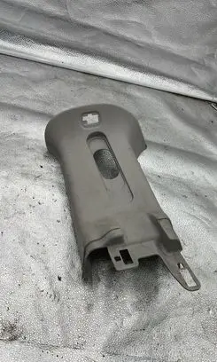 Chrysler Voyager (D) pillar trim (bottom) 0ZD08E33AF F1028601A