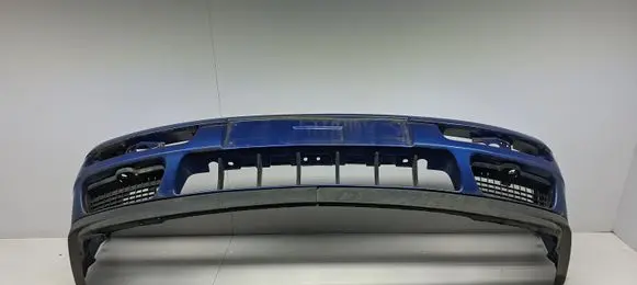 Volkswagen Golf III Front bumper 