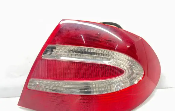 Mercedes-Benz CLK A209 C209 Rear/tail lights A2098200264
