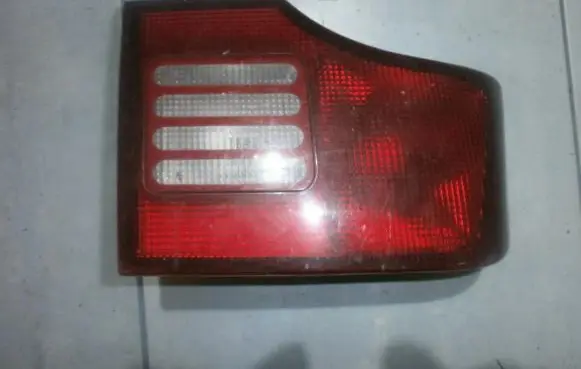 Hyundai Sonata Tailgate rear/tail lights 924013440