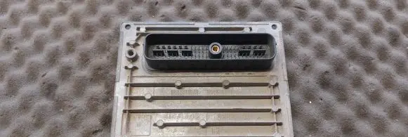 Ford Fiesta Engine control unit/module 4S6112A650KB S118763006