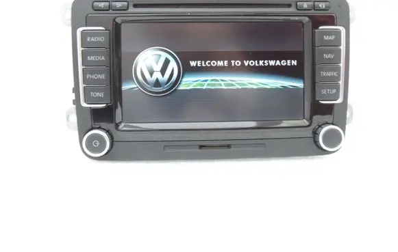 Volkswagen Tiguan Radio/CD/DVD/GPS head unit 1T0035680B 1T0035680BX