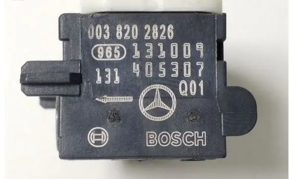 Mercedes-Benz GL X164 Airbag deployment crash/impact sensor A0038202826
