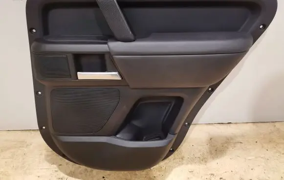 Land Rover Defender Other rear door trim element L8B224766