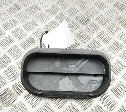 Volkswagen ID.7 Quarter panel pressure vent 6R0819465C